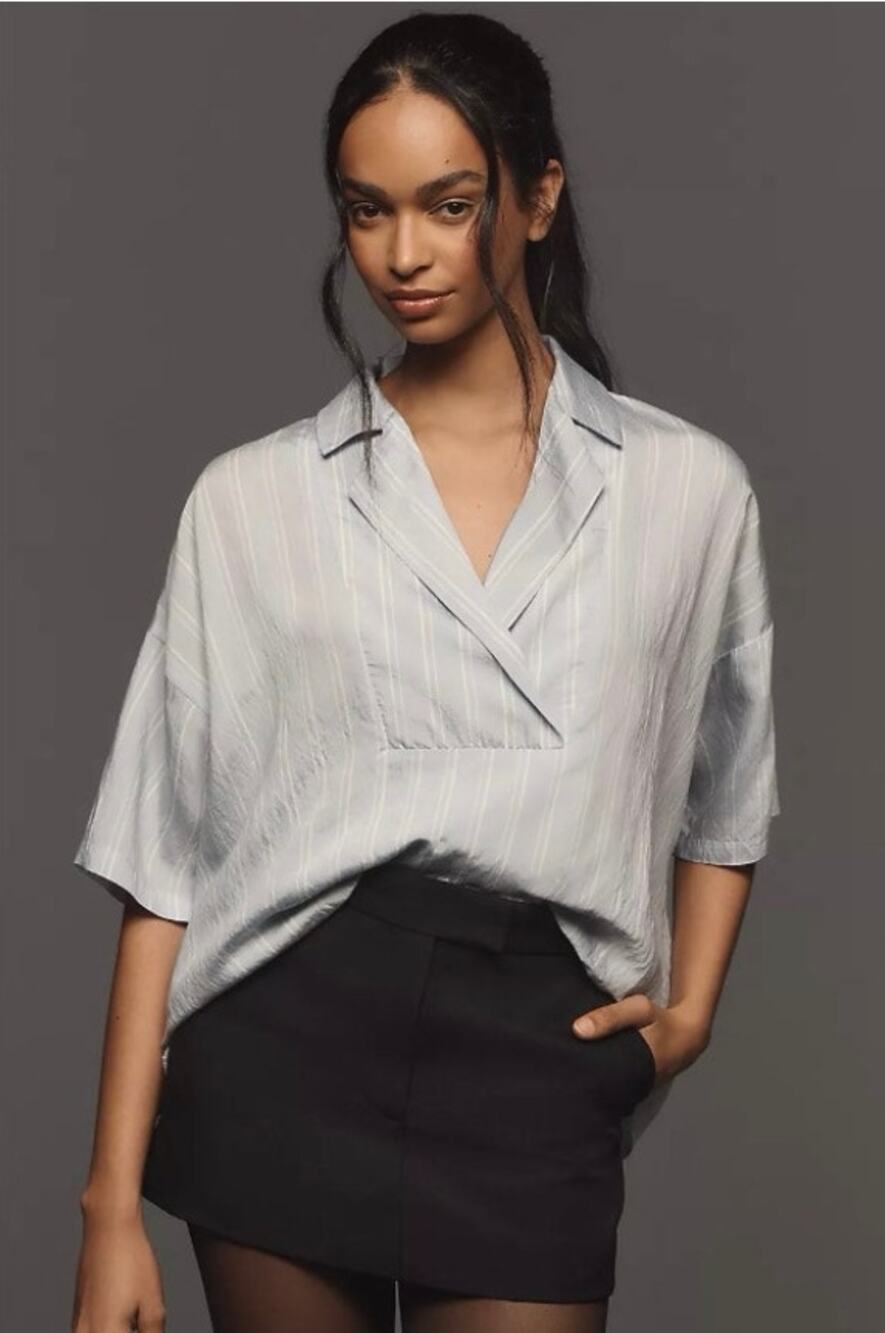 Anthropologie Dylan Blue White Stripe Short Sleeve Popover Blouse Medium EUC